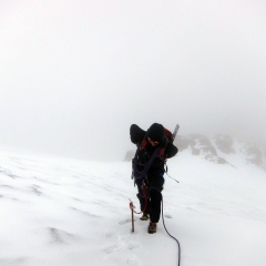 Subiendo el Nevado de Santa Isabel