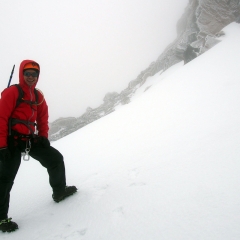 Cerca de la cima del Nevado de Santa Isabel